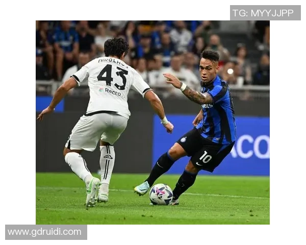 意甲精彩对决波尔图大胜那不勒斯帽子戏法点燃全场激情