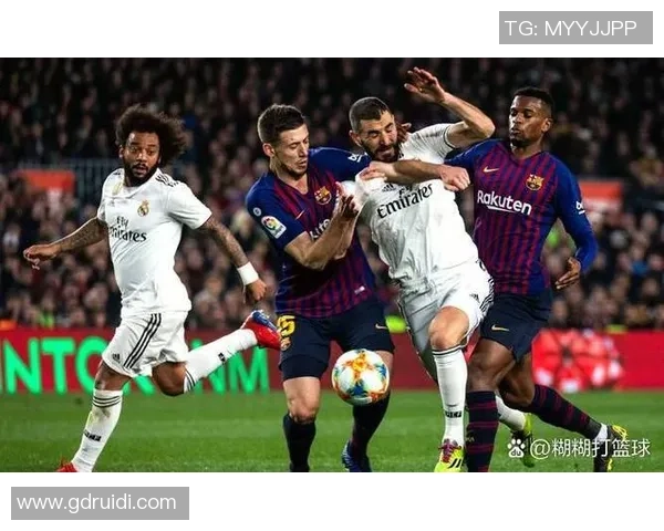 德甲历史冷门波尔图以6比2大胜皇马引发全场震惊