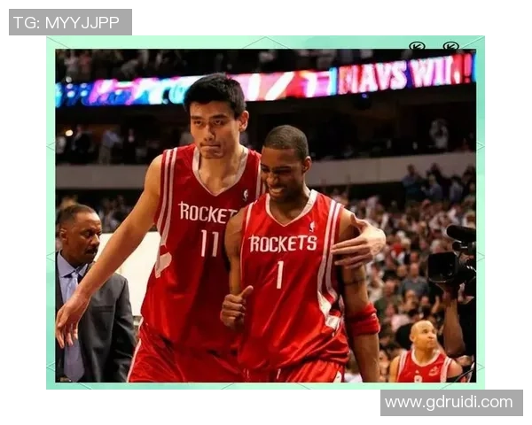 姚明在NBA的传奇之路:从斯诺的启发到中国篮球的崛起 姚明在NBA的传奇之路:从斯诺的启发到中国篮球的崛起