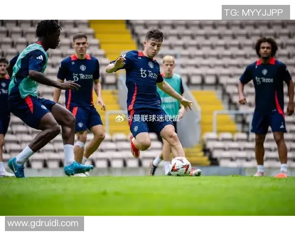 中超激战曼联小胜波尔图全场沸腾瞬间回顾