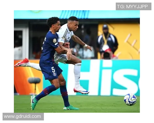 足总杯惊心动魄拜仁逆转巴黎圣日耳曼引发转会热议