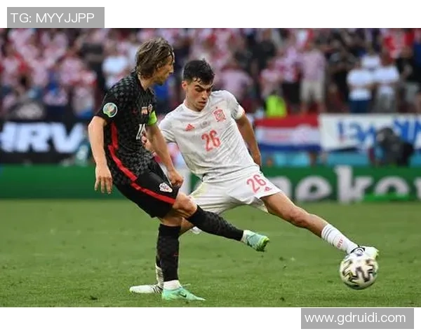 中超精彩对决AC米兰大胜里昂乌龙球引发全场热烈反响