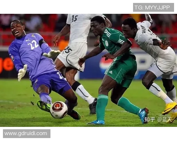 世界杯切尔西战胜多特蒙德帽子戏法引发全场狂欢战术分析与精彩瞬间回顾