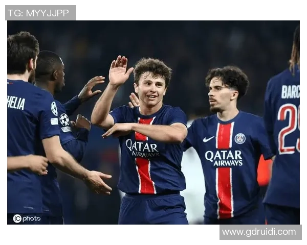 英超精彩对决马竞逆转巴黎圣日耳曼帽子戏法引爆全场热情 英超精彩对决马竞逆转巴黎圣日耳曼帽子戏法引爆全场热情