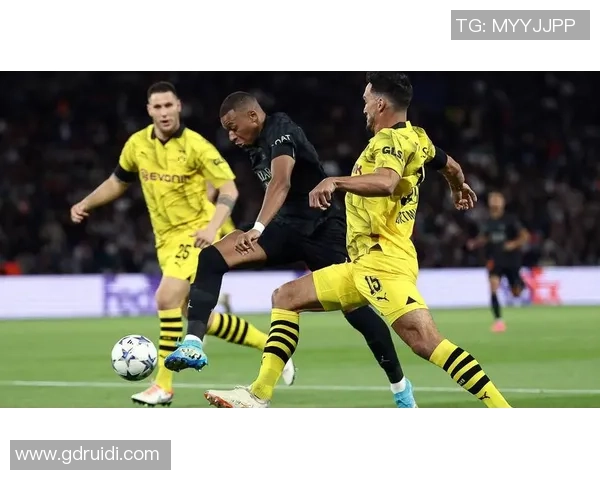 足总杯精彩对决多特蒙德大胜AC米兰红牌事件引发全场热议 足总杯精彩对决多特蒙德大胜AC米兰红牌事件引发全场热议